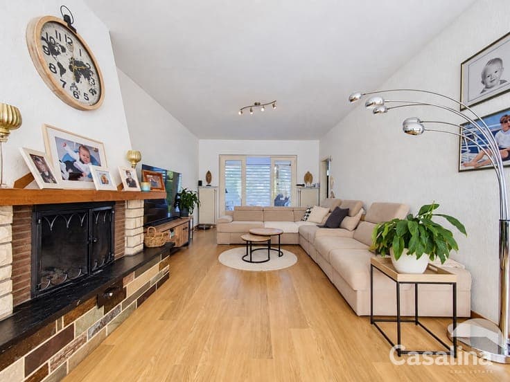 A spacious family home, with a very good EPC rating, B!
