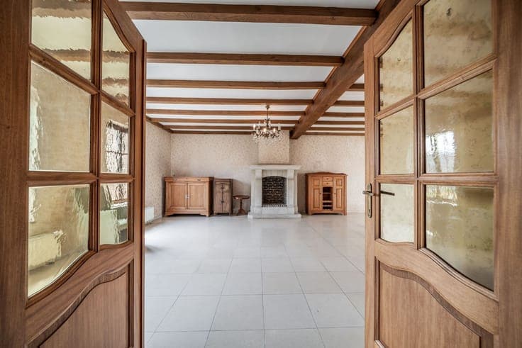 AGREABLE VILLA SUR SPACIEUX TERRAIN DANS CADRE CHAMPETRE !