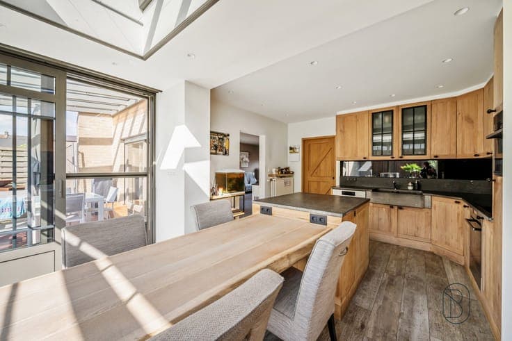 Move-in Ready, Energy-Efficient Semi-Detached Home
