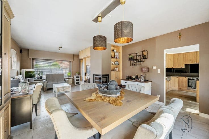 Move-in Ready, Energy-Efficient Semi-Detached Home