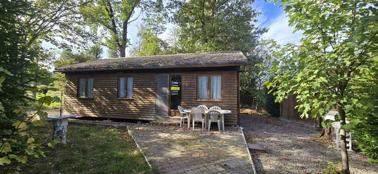 Lovely 2-bedroom bungalow with a garden