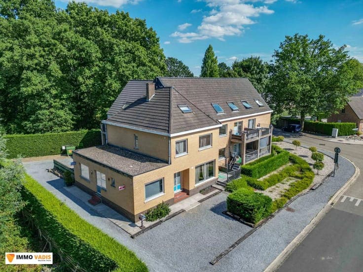 Sale - House Bilzen-Hoeselt - 263,000 €