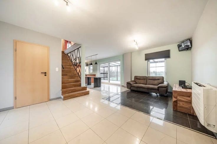 Sale - Villa Horrues - 390,000 €