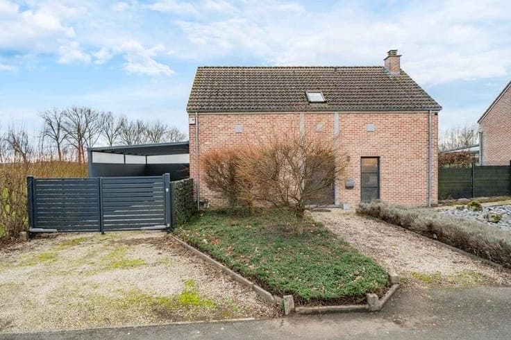 Sale - Villa Horrues - 390,000 €