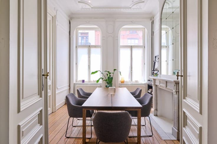Ixelles Ponds - Elegant Brussels Townhouse