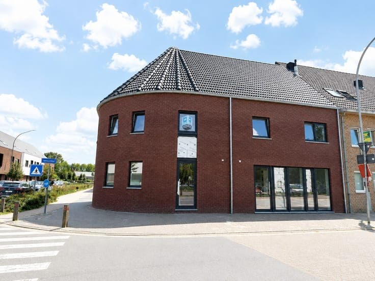 2 moderne nieuwbouwwoningen te koop in Steenhuffel