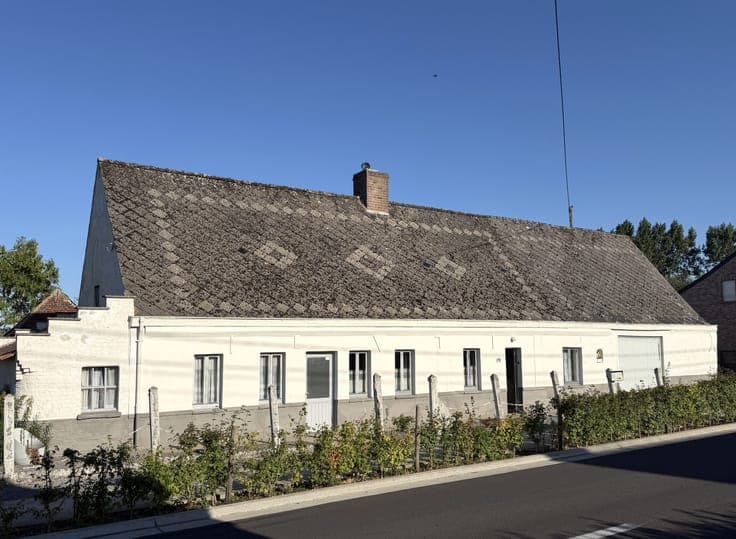 House in Mont-de-l'Enclus