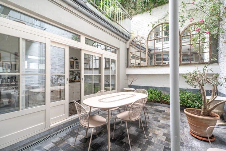 Ixelles – Louise | Beautiful house with courtyard and terrac