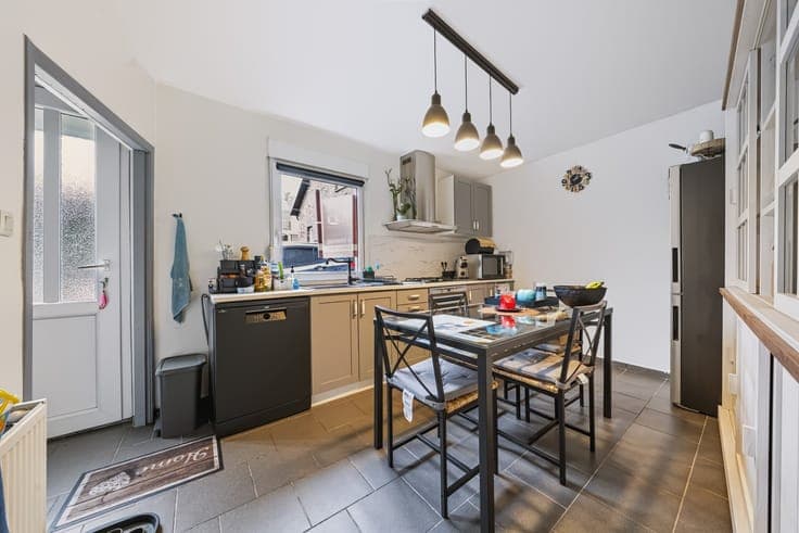 Terraced House