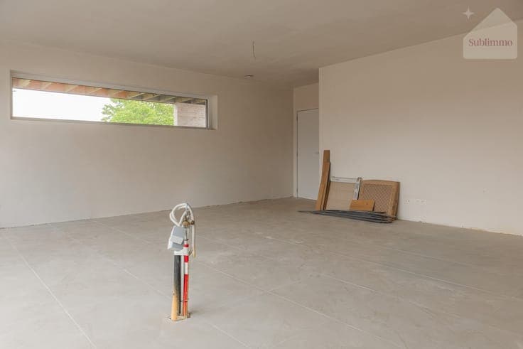 Instapklare nieuwbouw met 4 slaapkamers op een perceel va...