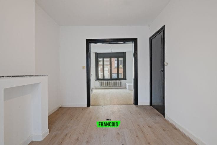 Spacious family home near Petit Paris, Ostend.