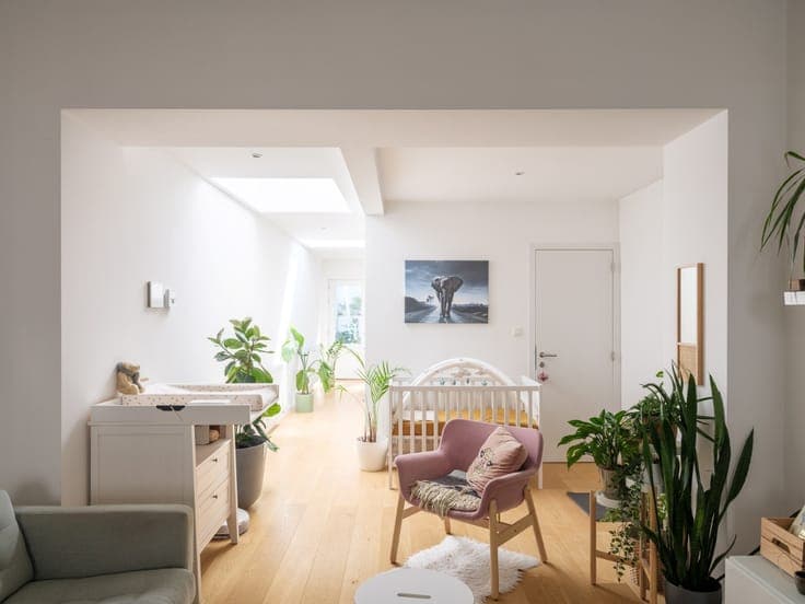 Bright city house with a courtyard, near the Coupure.