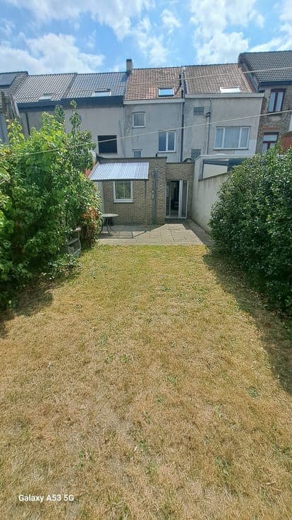 Ready-to-move-in house with 3 bedrooms and garden in Ledeber