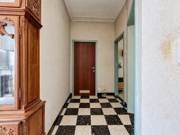 MAISON – 3 FACADES – 1 CHAMBRE – JARDIN – TERRASSE – GARAGE