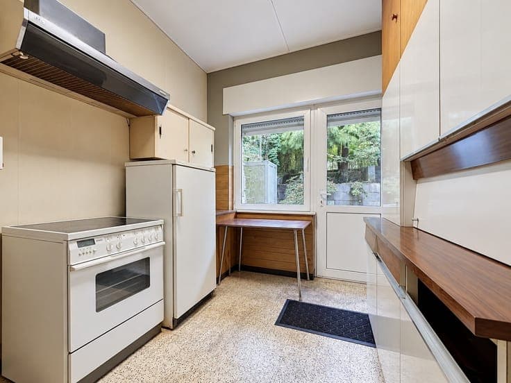 MAISON – 3 FACADES – 1 CHAMBRE – JARDIN – TERRASSE – GARAGE