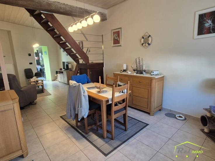 Maison 2 chambres avec petite cour