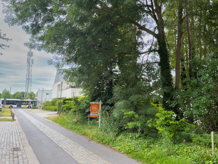 Exclusieve villagrond op toplocatie Sint-Martens-Latem