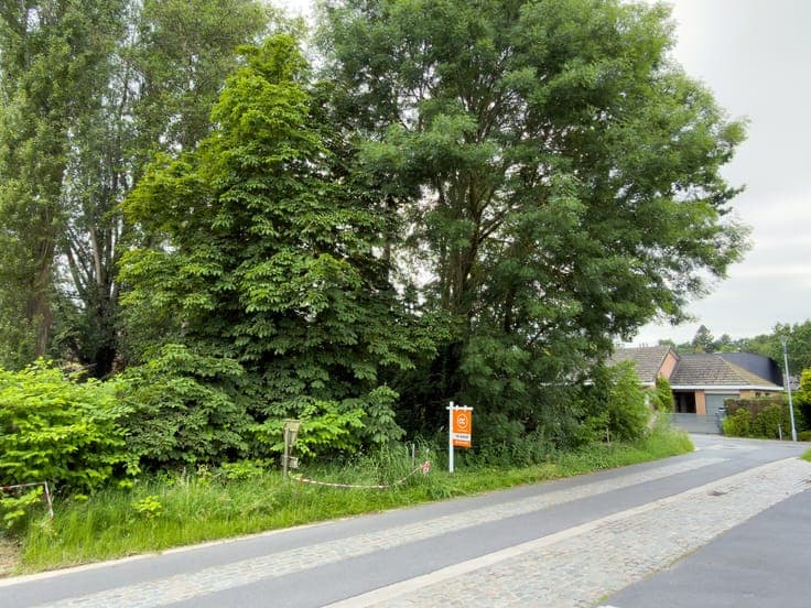 Exclusieve villagrond op toplocatie Sint-Martens-Latem