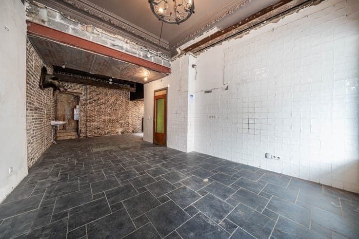 Commercial property located in the center of Bastogne