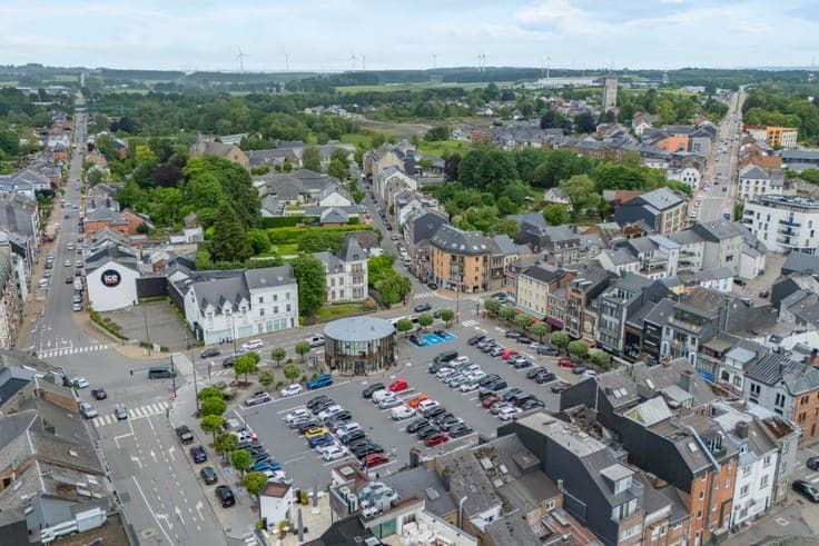 Commercial property located in the center of Bastogne