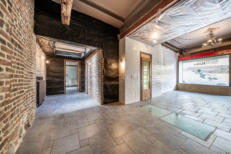 Commercial property located in the center of Bastogne