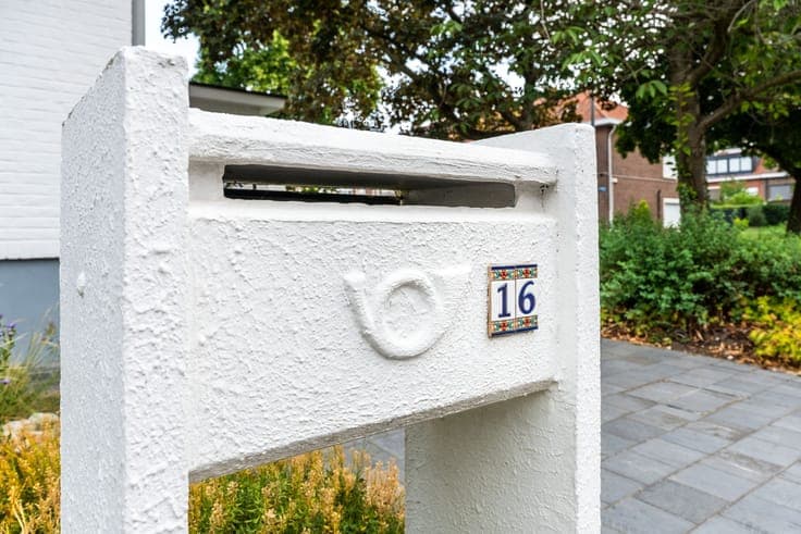Karaktervolle halfopen woning op een toplocatie tussen st...