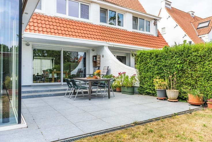 Karaktervolle halfopen woning op een toplocatie tussen st...