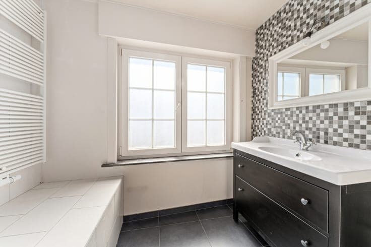 Instapklare woning te centrum Kuurne