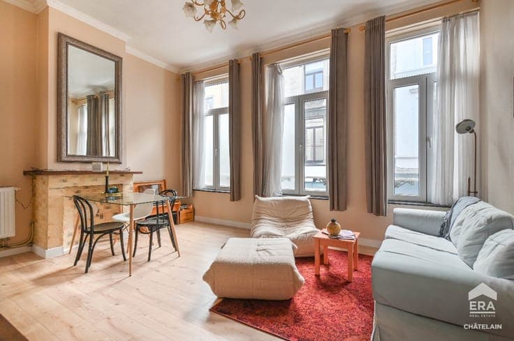 House with commercial space for sale in Ixelles