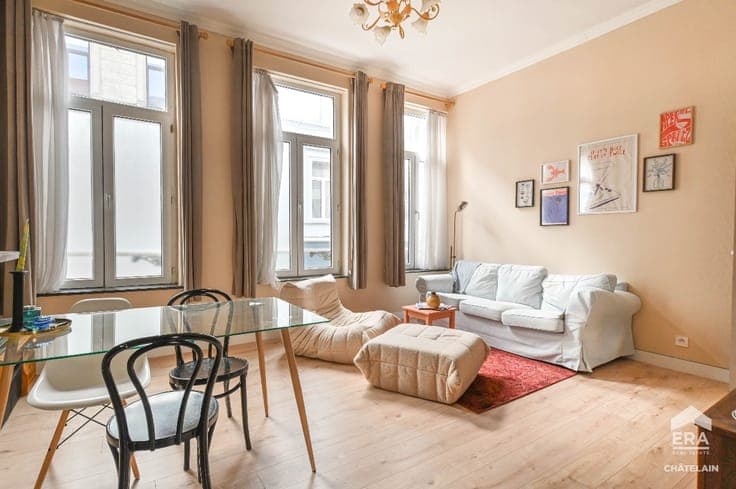 House with commercial space for sale in Ixelles