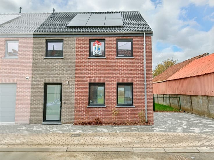 House in Pont-À-Celles