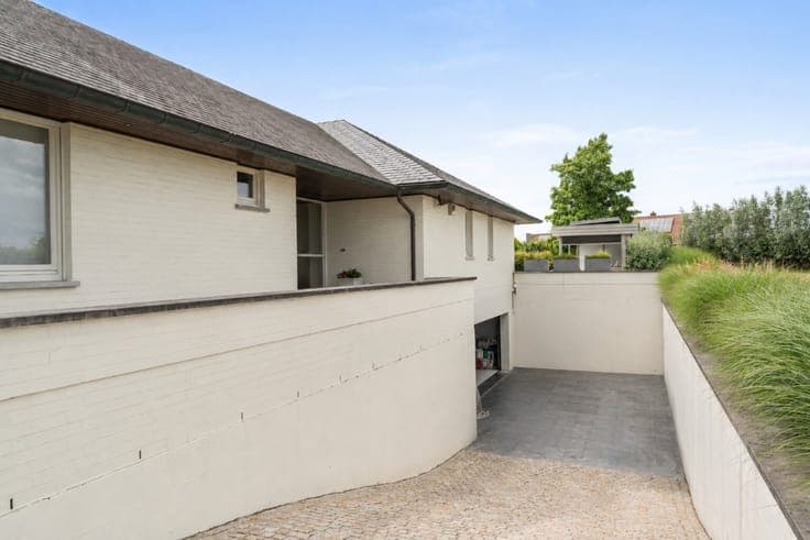 Stylish villa for sale in Wortegem-Petegem