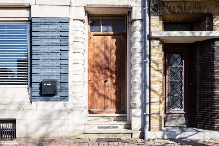 Elegant Art Deco townhouse in a sought-after street