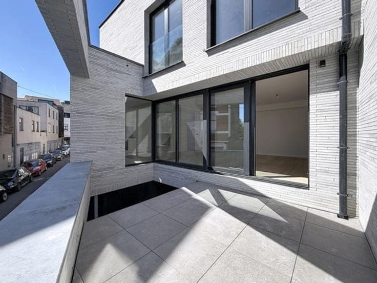 Sublime maison contemporaine + terrasse!