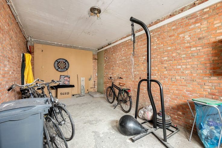 Ruime bel-etagewoning met tal van mogelijkheden op gunsti...