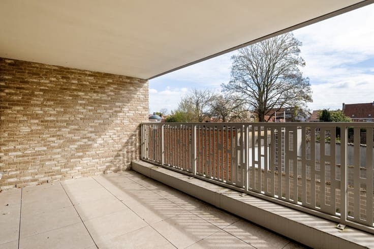 Nieuwbouwwoning met 5 slaapkamers en 2 terrassen in Lier