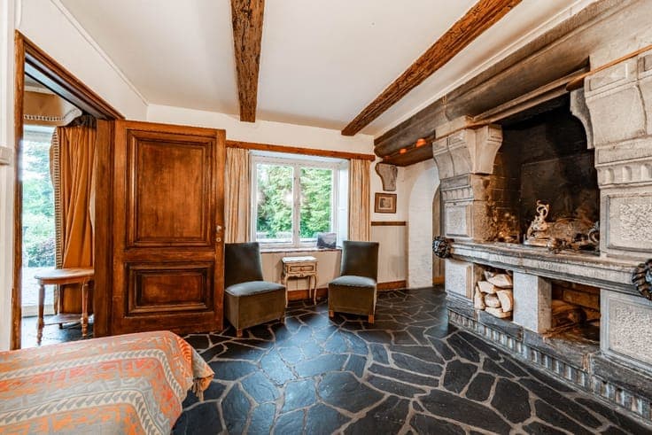 Charming stone 3-bedroom gîte in Sainte-Ode