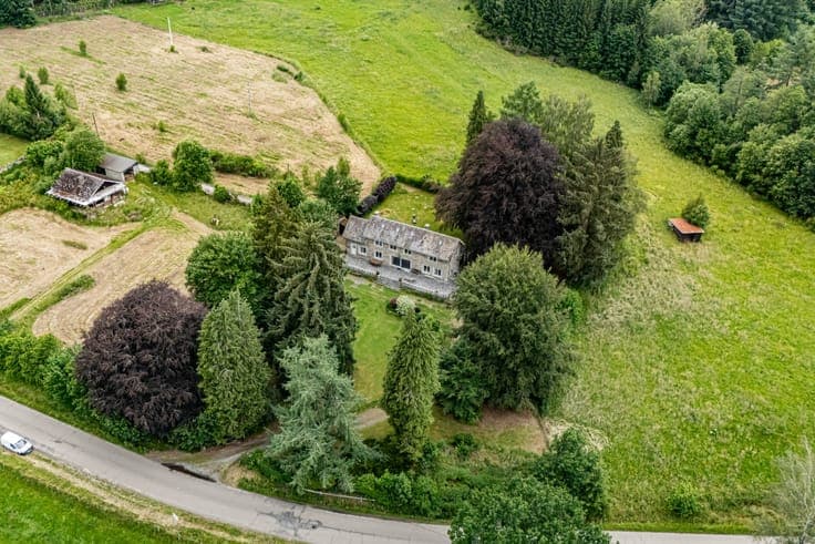 Charming stone 3-bedroom gîte in Sainte-Ode