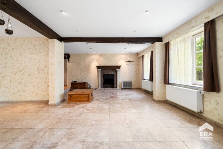 Spacious detached house for sale in Ternat