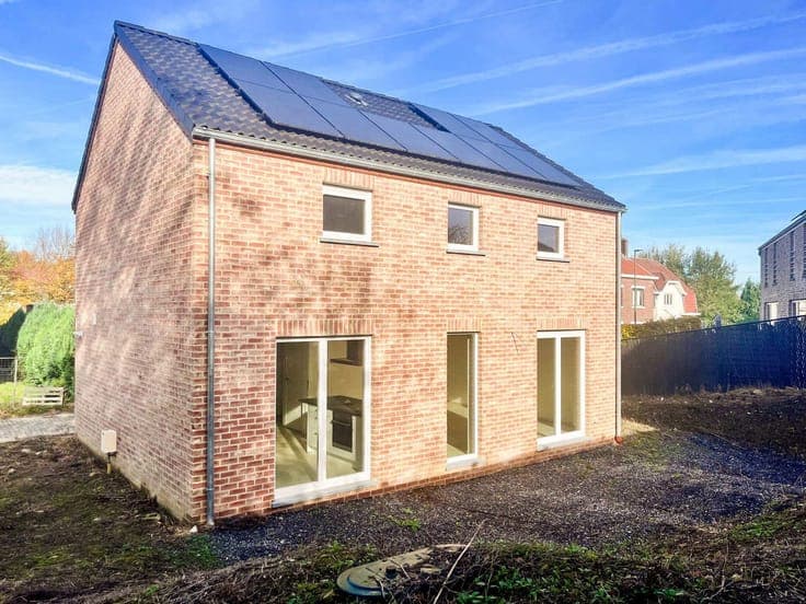 House in Villers-la-Ville Tilly
