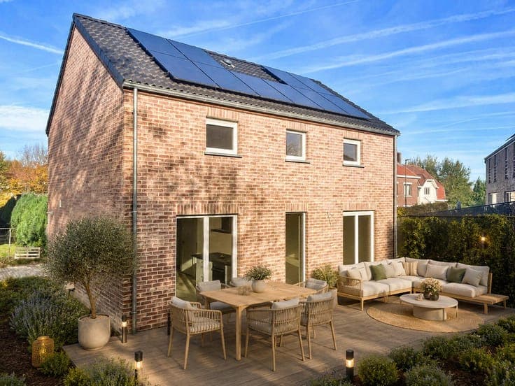 House in Villers-la-Ville Tilly