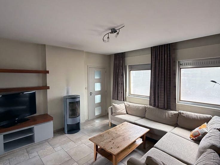Spacious and bright house – RHODE-SAINT-GENÈSE