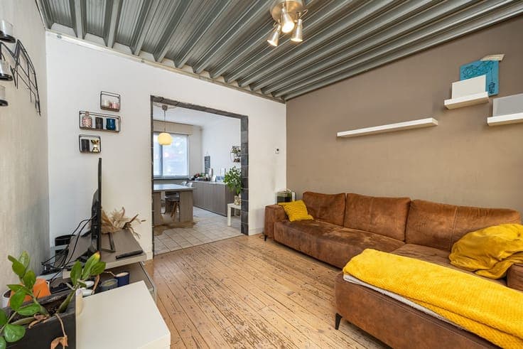 Instapklare semi half open woning met 4 slaapkamers