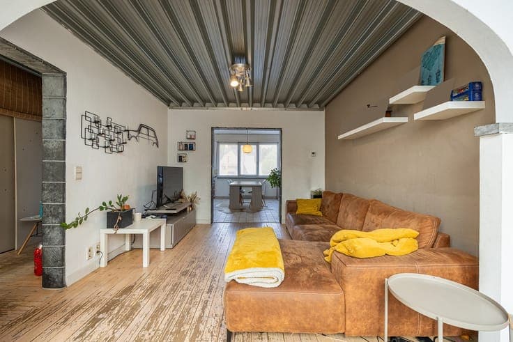 Instapklare semi half open woning met 4 slaapkamers