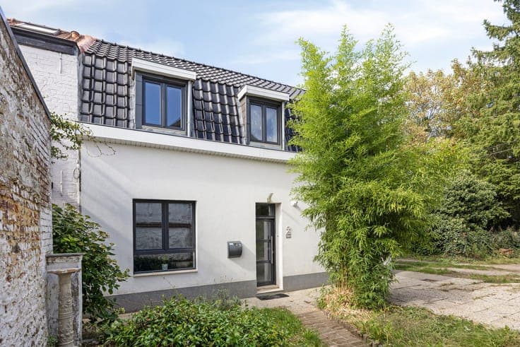 House in Sint-Genesius-Rode