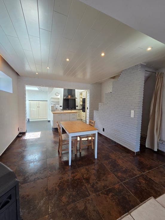 3-Bed House with Garden in Oosterzele