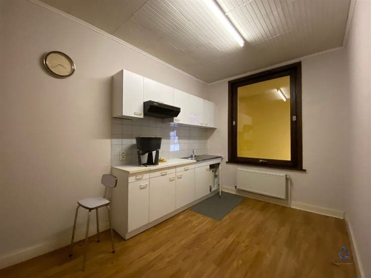 Central commercial property in Ostend
