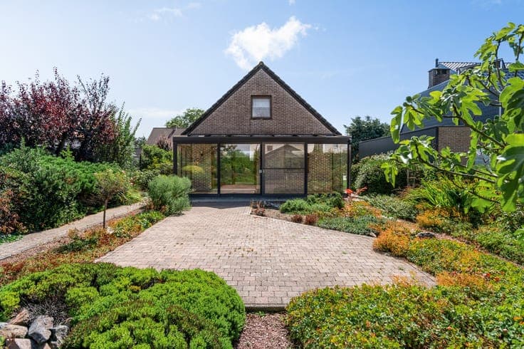 Charmante houten woning met 3 slaapkamers, ruime veranda,...