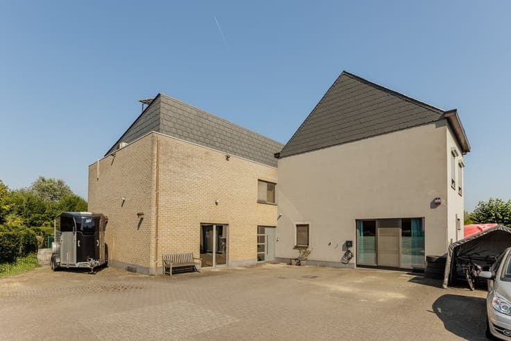 Veelzijdige gezinswoning met extra woonentiteit