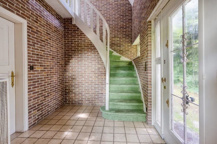 Charmante te renoveren cottagewoning met 3 slaapkamers en...